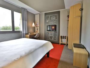 Hotels Ibis Saint Etienne - La Terrasse : photos des chambres