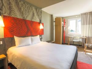Hotels Ibis Saint Etienne - La Terrasse : photos des chambres