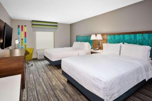 Room with Two Queen Beds - Non-Smoking room in Hampton Inn & Suites Cape Coral / Fort Myers