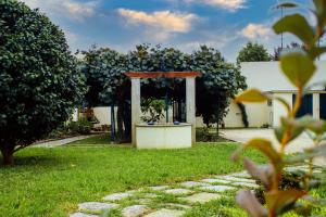 ROTA - Opo airport house