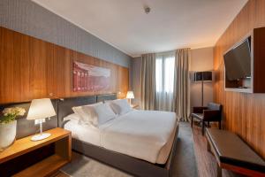 Suite room in H10 Roma Città