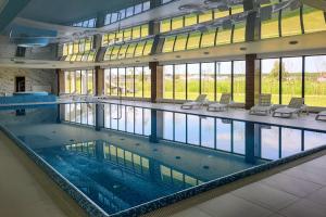 Wellness & SPA Resort Dziwnów Riverfront Apartments with Parking by Noclegi Renters