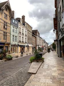 Troyes centre - Rue Colbert