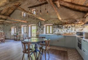 Bilbao Nature with parking by Aston Rentals