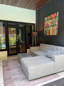 Villa Lanikki 3 bedrooms 4 bathrooms Seminyak