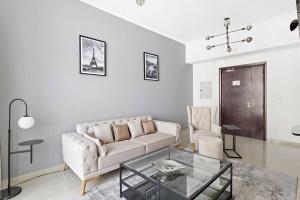 StoneTree - Modern 1 BR Apartment near Marina Beach
