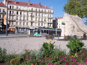 Appartements Appartement Cozy proche de la Gare et Zenith : photos des chambres