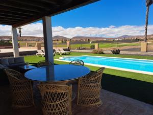 Villa Yeromi