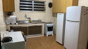 Casa muito espaçosa privativa com Piscina, Churrasqueira e área gourmet