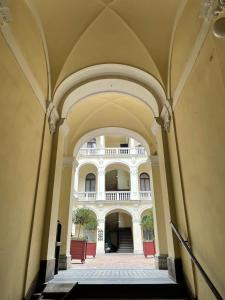 Cosy gallery flat in Akacfa st.