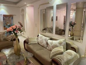 Villa with coverable warm private pool in zayd compound