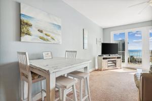 The Beach Scene at Laketown Wharf #524 by Nautical Properties