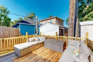 The Geography House - Honea