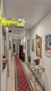 Hotels Hotel Richelieu : photos des chambres