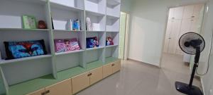 JMKT Homestay Bandar Seri Alam 9-10pax