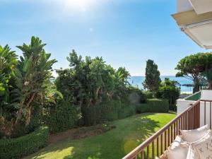 Apartamento junto al mar ref 6 120