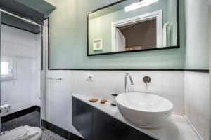 Hs4U Ricasoli Luxury apartment near Duomo N.1