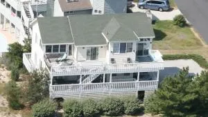 132, Sundance- Semi-Oceanfront, Community Pool, Hot Tub - Knotts Island