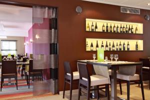 Hotels Mercure Hexagone Luxeuil : photos des chambres