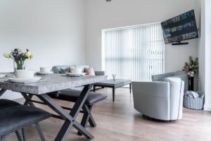 The Sidings, Luxury Penthouse, Haworth