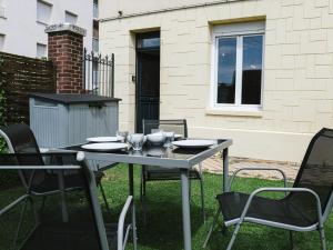 Appartements Superbe T2 Rouen avec jardin + parking gratuit a proximite : photos des chambres