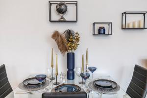 Modern flat in central golders green