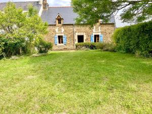 Maisons de vacances LA MAISON BLEUE,authenticite, nature, simplicite, 2-5 personnes, Moelan sur Mer : photos des chambres