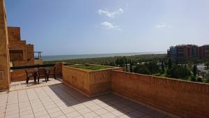 PRECIOSO ÁTICO VISTAS MAR Y MARISMAS