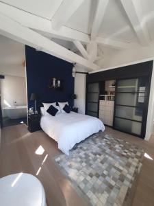 Lou Pantai, Bed and Breakfast, Delux Bedroom