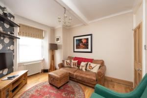 Charming Grassmarket 1 Bed Castle pad