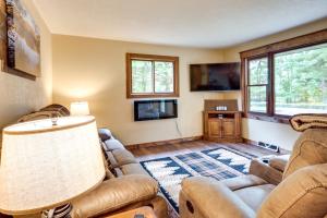 Woodruff Home with Lake Access and Pier, Near Town!