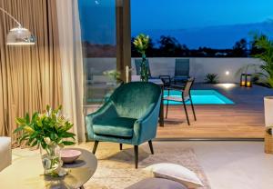 Luxury villa Indigo with swimming pool, sauna and jacuzzi in Kanica - Rogoznica