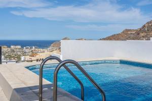 Casa Panorama - Modern new condo, amazing views!