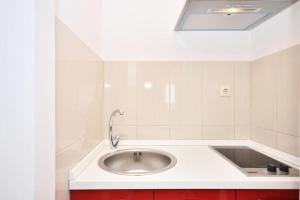 Apartments A & A