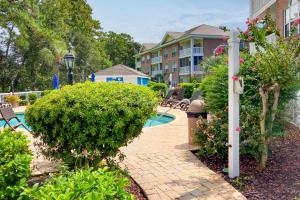 Gardens at Cypress Bay 10-302