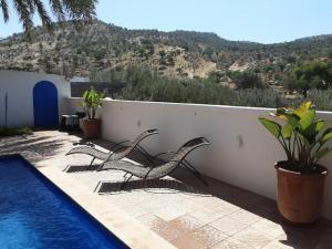 ESCALE PARADIS 10 PERS 4 CH 4 Sdb PISCINE GARAGE