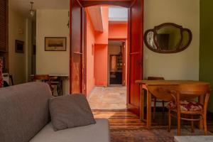 Taylors Port [3] Landing in the Old Town