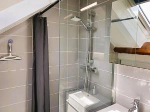 La Noé dOr by Madame Conciergerie