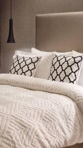 Luxury Paramount Hotel Apt A662