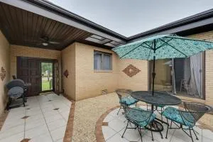 Lovely Goldsboro Home with Yard and Grill! - 金斯顿