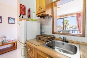 Nice seaview apt at St Pauls Bay