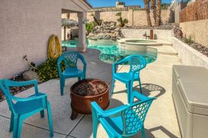 Chillin at Chip - Big Groups Welcome