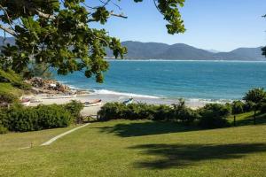 Spa Jacuzzi, Lareira, Beira mar, 4 Suítes