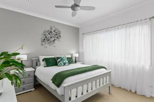 Thalassa Escape - Coastal Chic with Balinese Patio