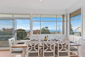 Harbourview Escape - Serene Shellharbour Family Stay - Barrack Point