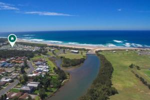 East Corrimal Escape - Beautiful Beachside Living