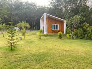 Noi’s Paradise Homestay