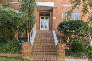 Annies Escape - Elegant Coastal Style by the Beach