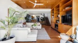 The Boathouse on the Beach - Corlette