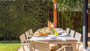 The Boathouse on the Beach